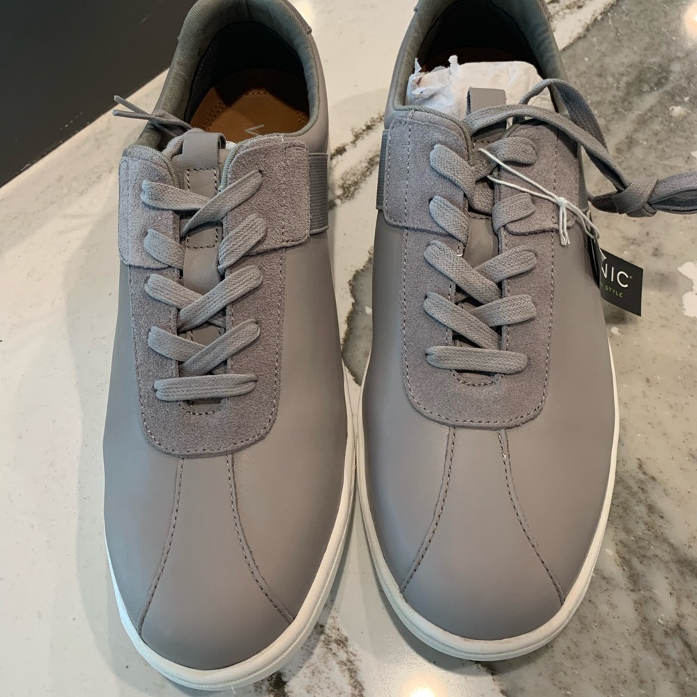 Vionic Mott Lono leather sneakers for Men